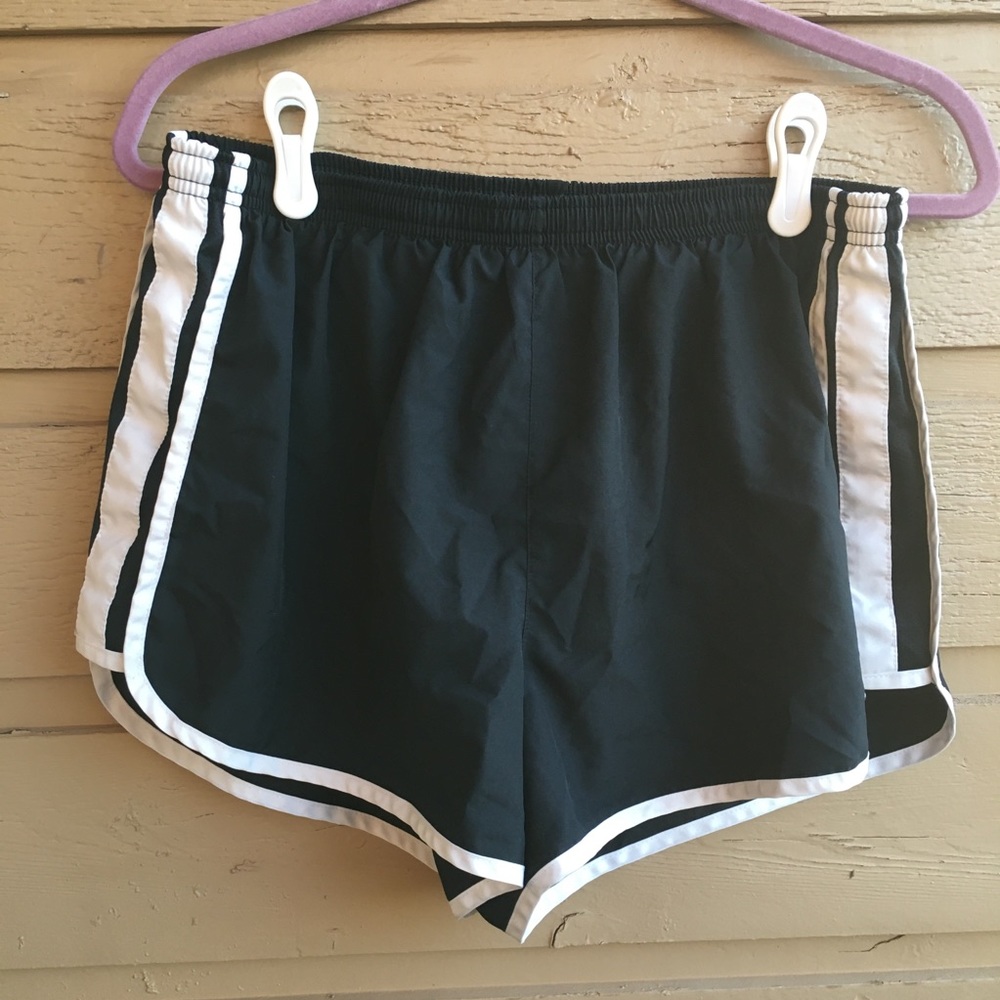 Nike Dry Fit Tempo Black & White L Running Short